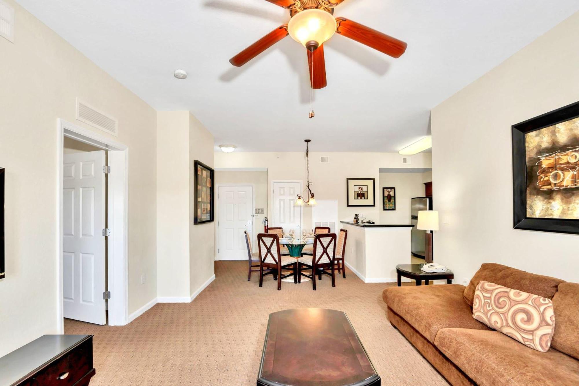 2br - Fountain View Private Balcony Kissimmee