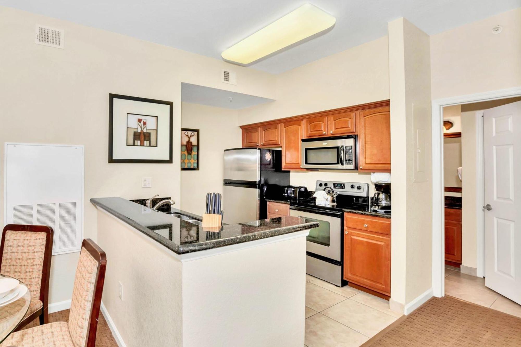 2br - Fountain View Private Balcony * Kissimmee