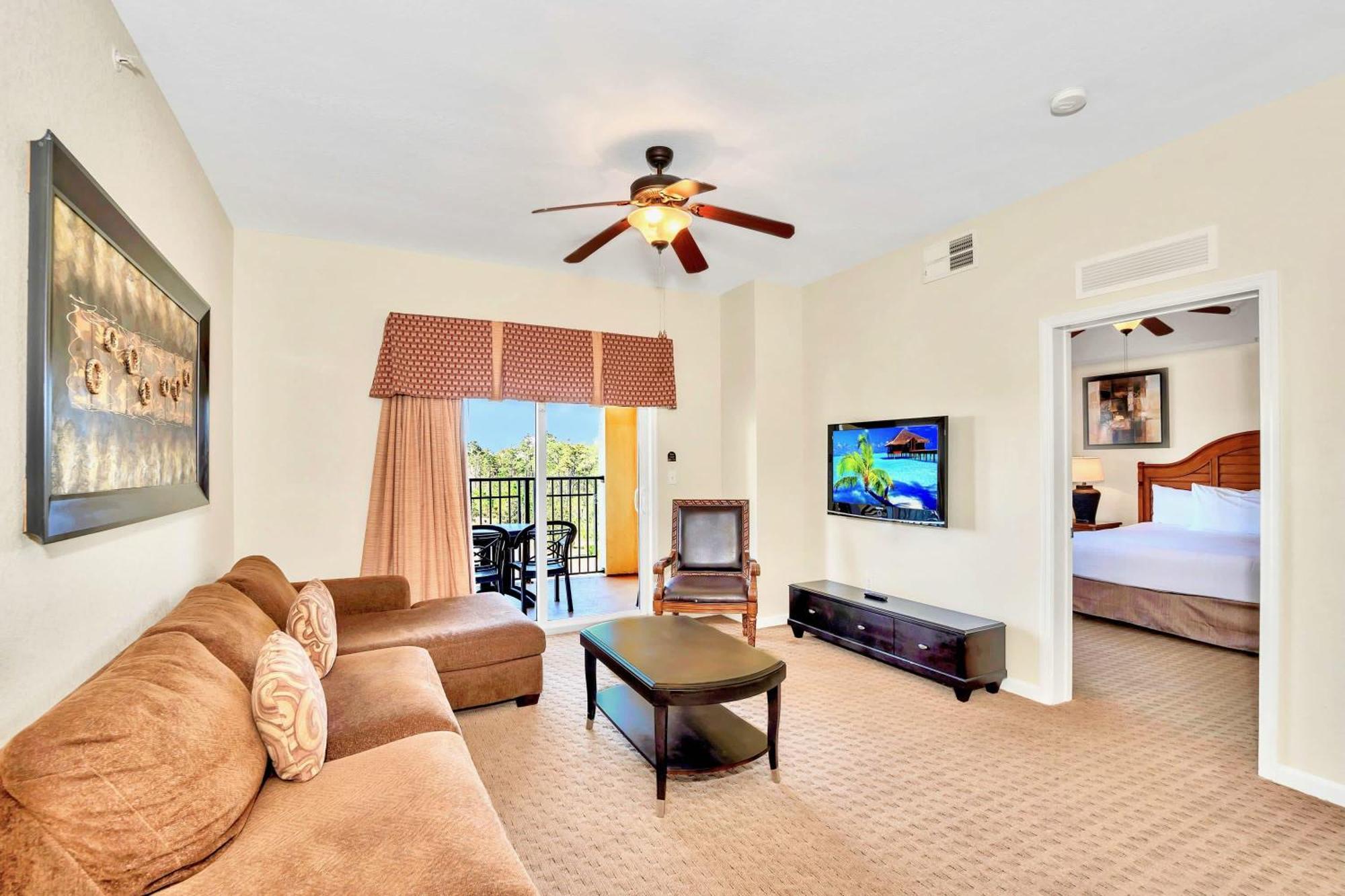 Holiday home 2br - Fountain View Private Balcony